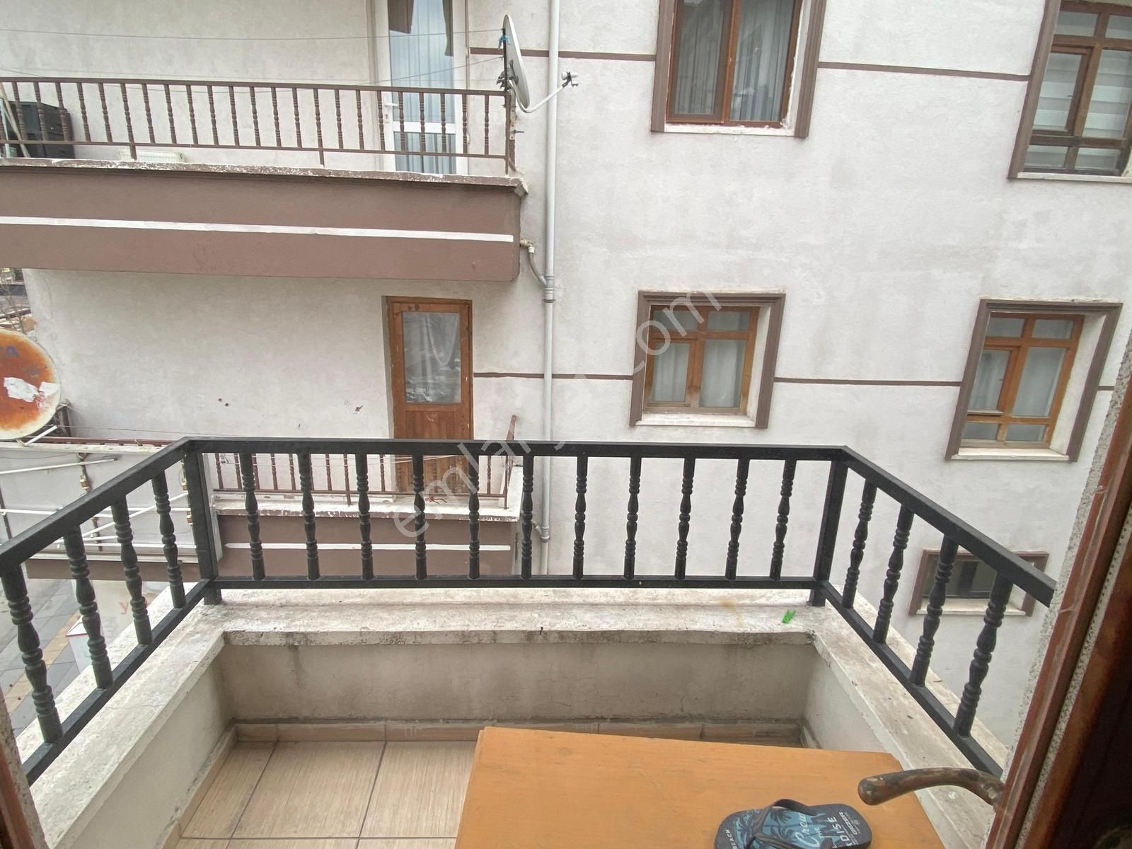 Merkez Emlak 5+1 Dublexs Ön Cephe Cadde Üstü İçi Yapılı 250 M2 - Görsel 11