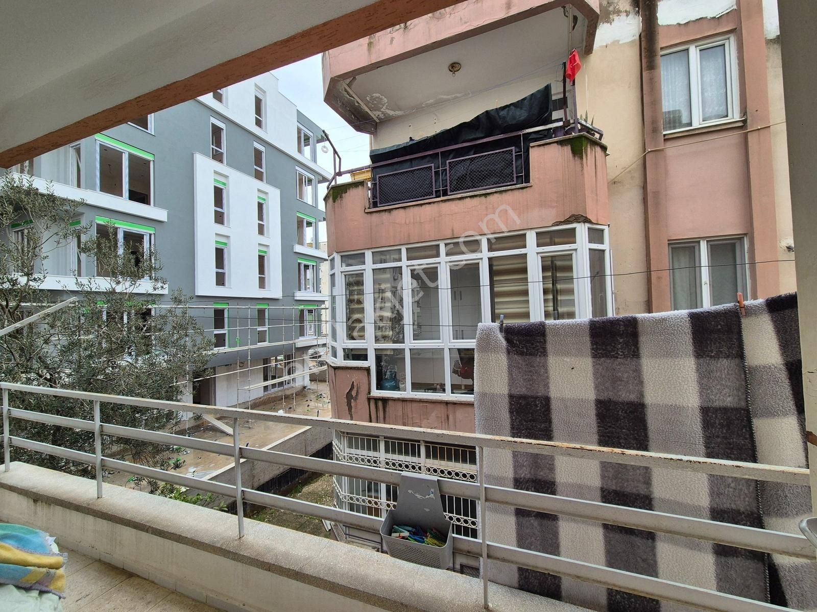 Antalya Muratpaşa Üçgen Mahallesinde Geniş Kullanışlı 3+1 Daire - Görsel 14