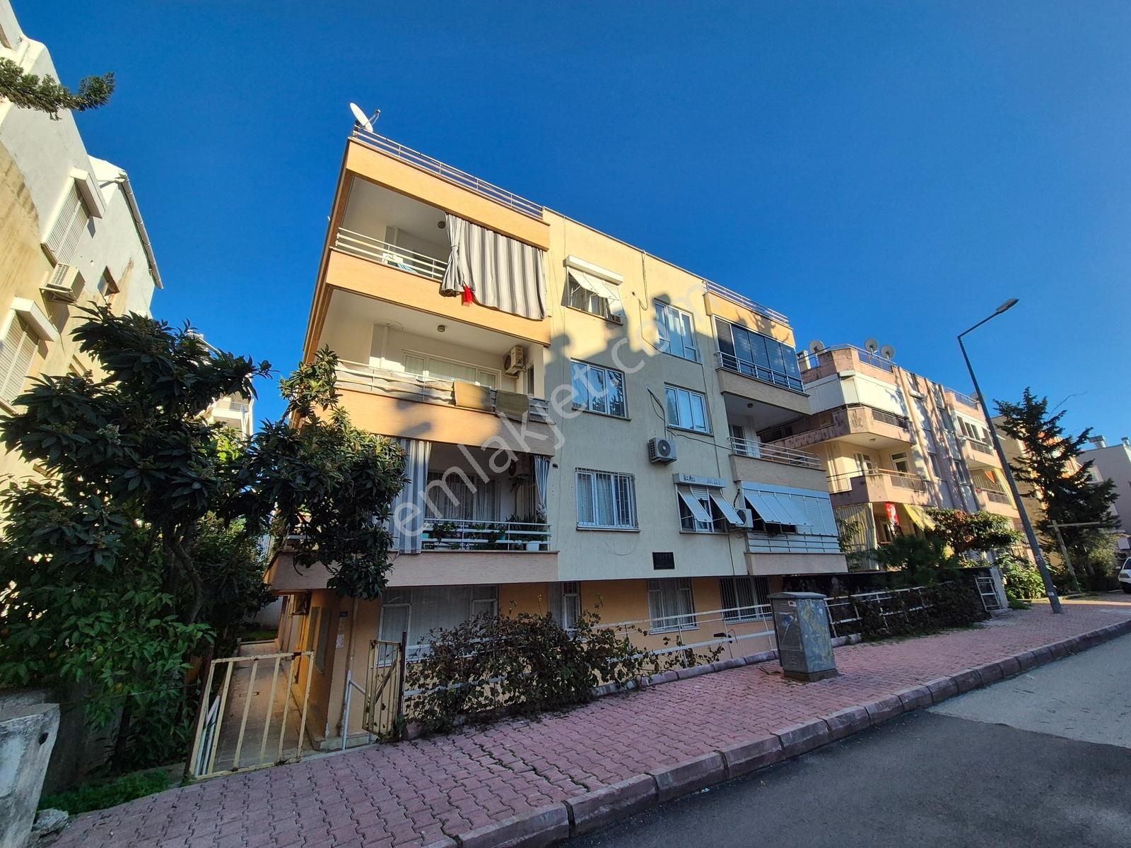 Antalya Muratpaşa Üçgen Mahallesinde Geniş Kullanışlı 3+1 Daire - Görsel 25