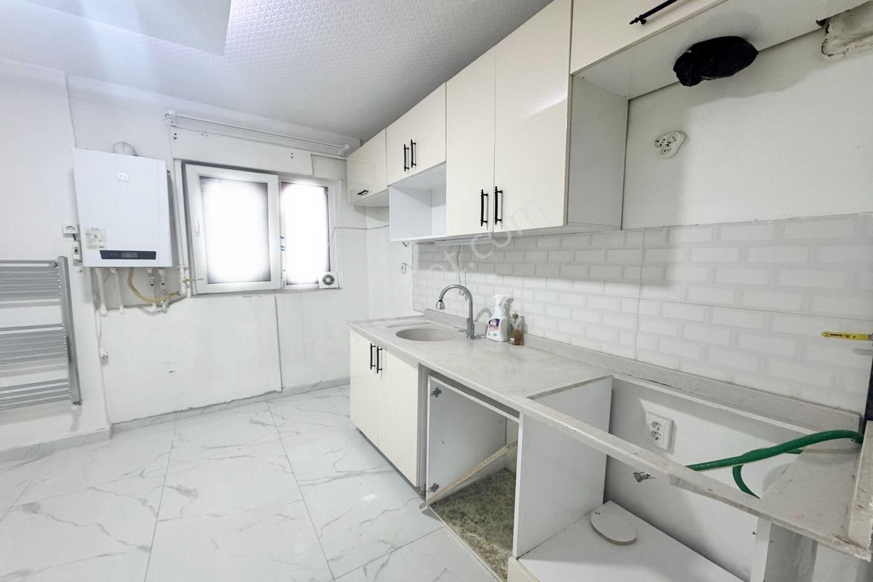 Kazım Orbay'da Cadde Yakını 2+1 Kelepir Daire..! - Görsel 3