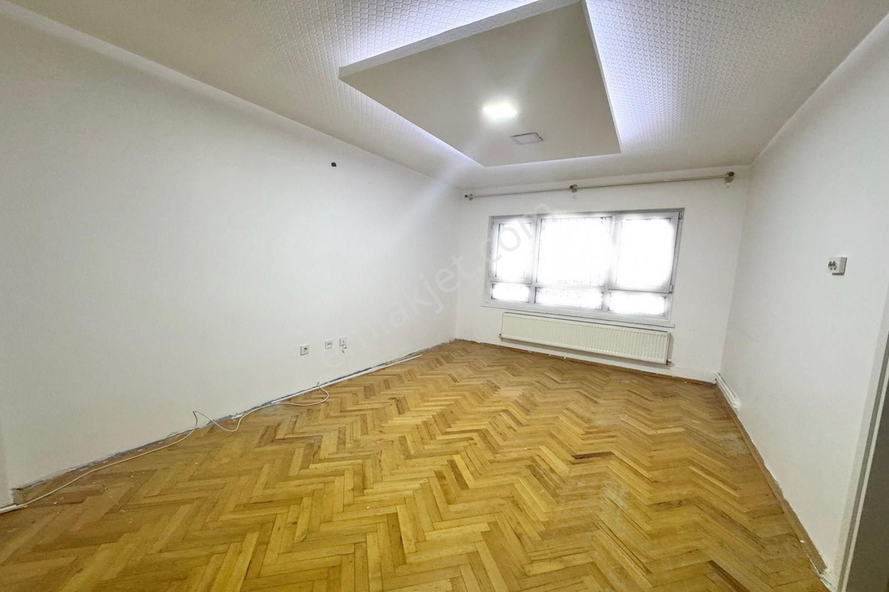 Kazım Orbay'da Cadde Yakını 2+1 Kelepir Daire..! - Görsel 11