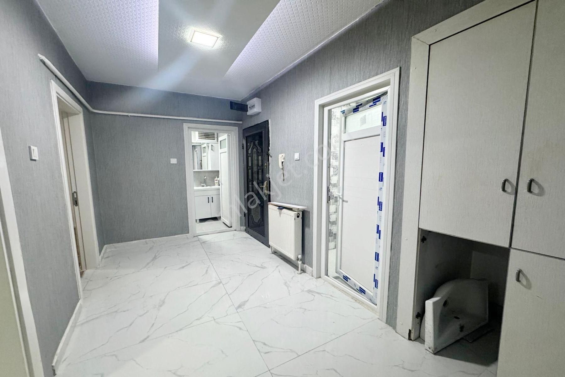 Kazım Orbay'da Cadde Yakını 2+1 Kelepir Daire..! - Görsel 5