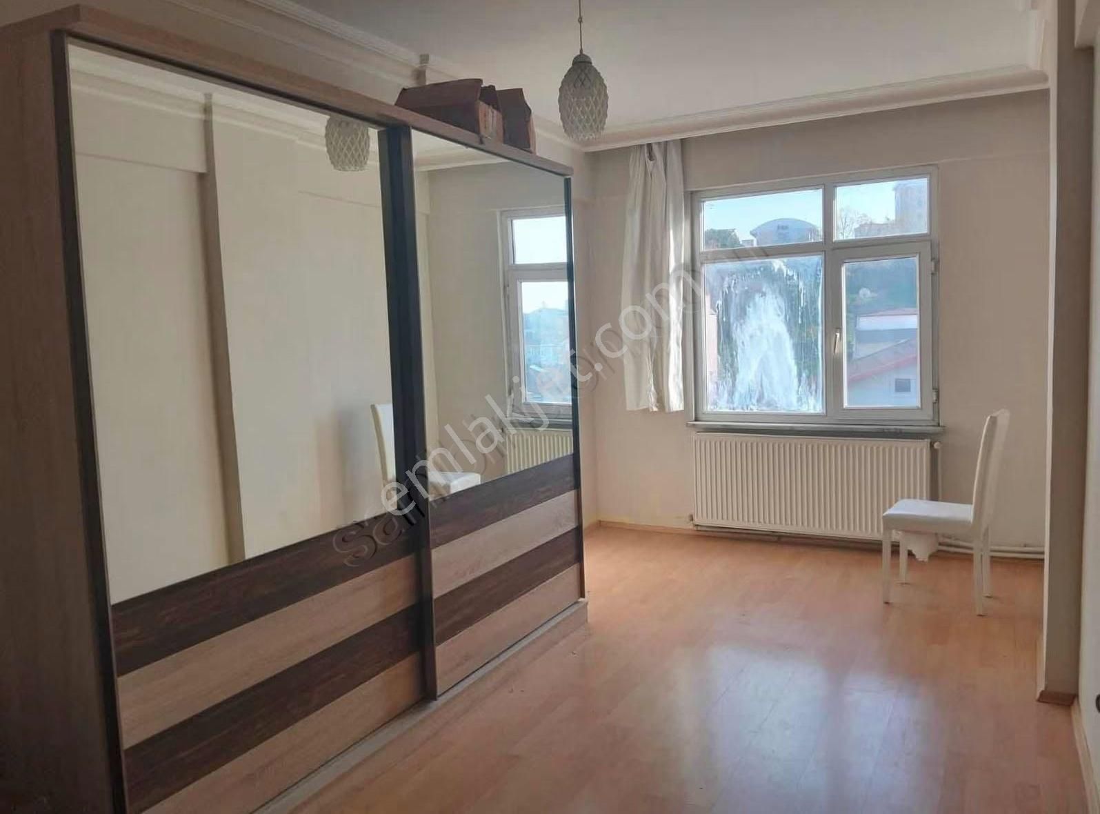 Güzelyalı Da 2+1 Geniş Ara Kat - Görsel 3