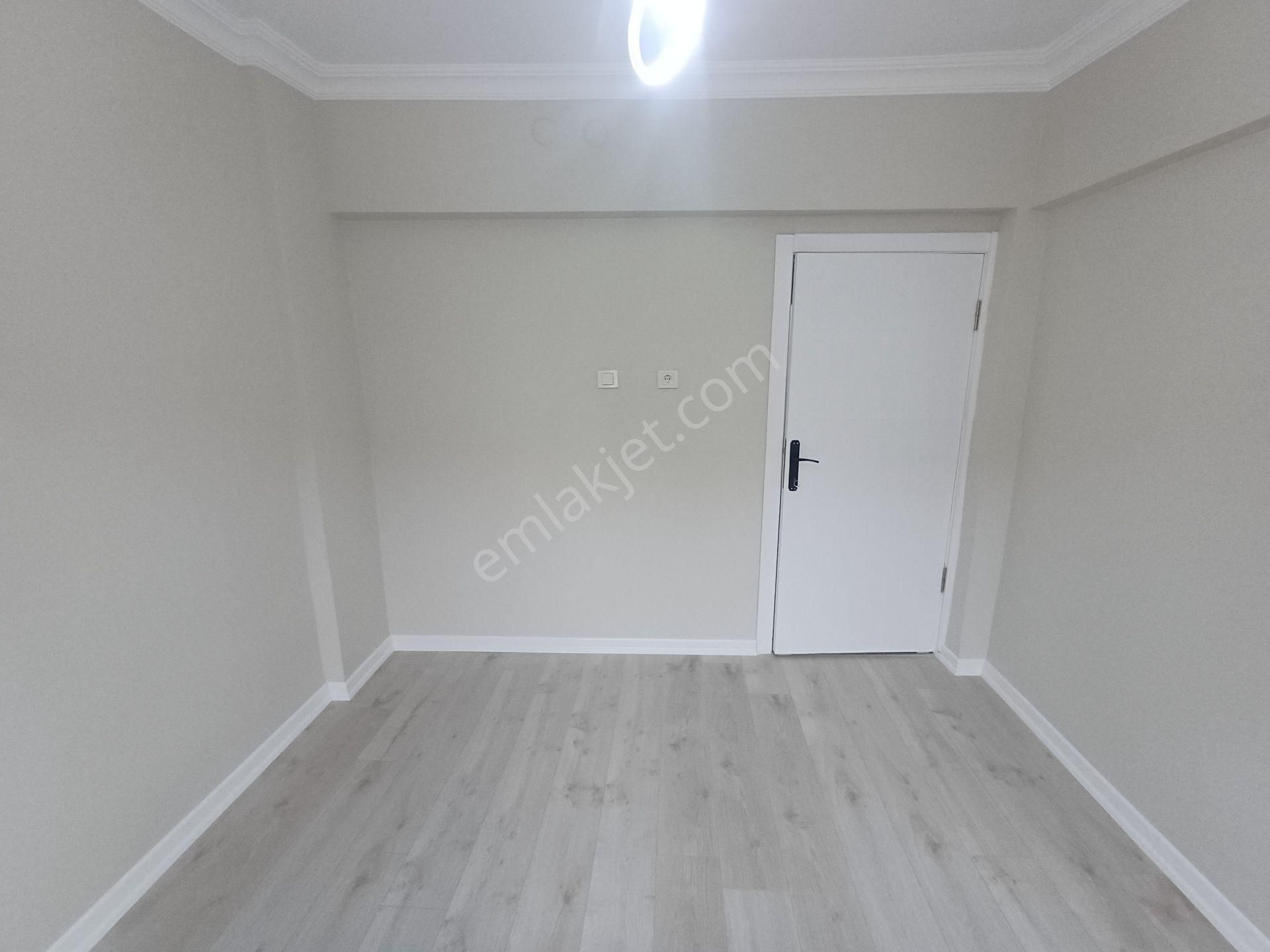 Sincan Selçuklu Mahallesinde Full Yapılı Masrafsız 3+1 Satılık Daire - Görsel 9