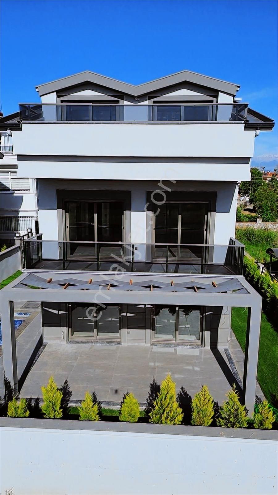 Akarca Mah Satılık 4+1 Lüx Müstakil Villa - Görsel 13