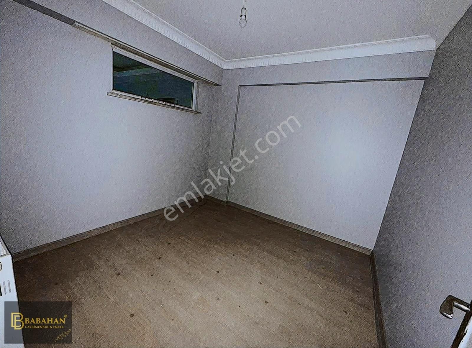 Namık Kemal Mahallesinde 3+1 Geniş Mutfaklı 130m² Aile Apartmanı - Görsel 8