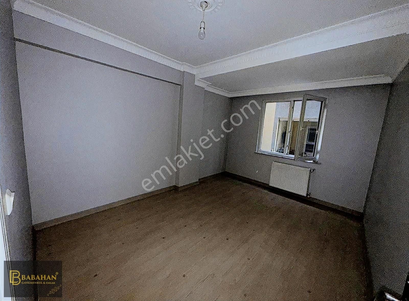 Namık Kemal Mahallesinde 3+1 Geniş Mutfaklı 130m² Aile Apartmanı - Görsel 10