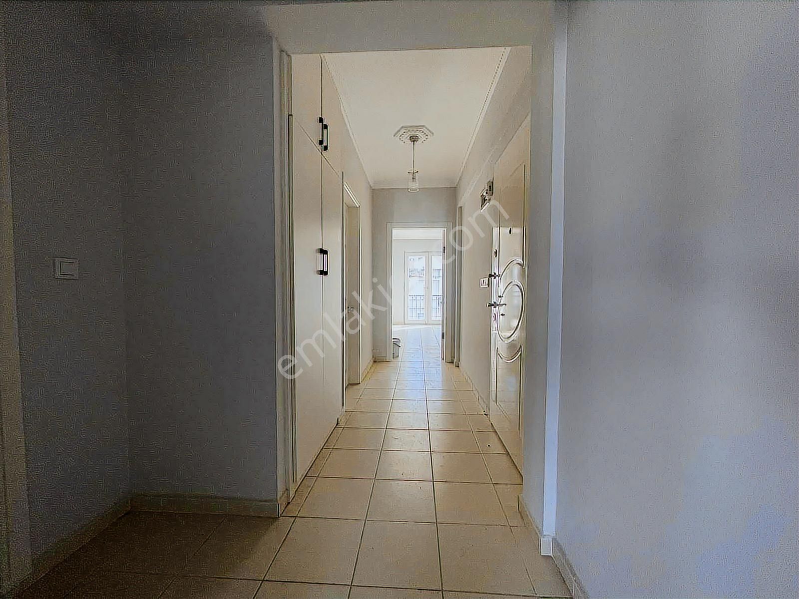 Taşyaka Mahallesi Havuzlu Sitede 3+1 Çatı Dubleks - Görsel 7