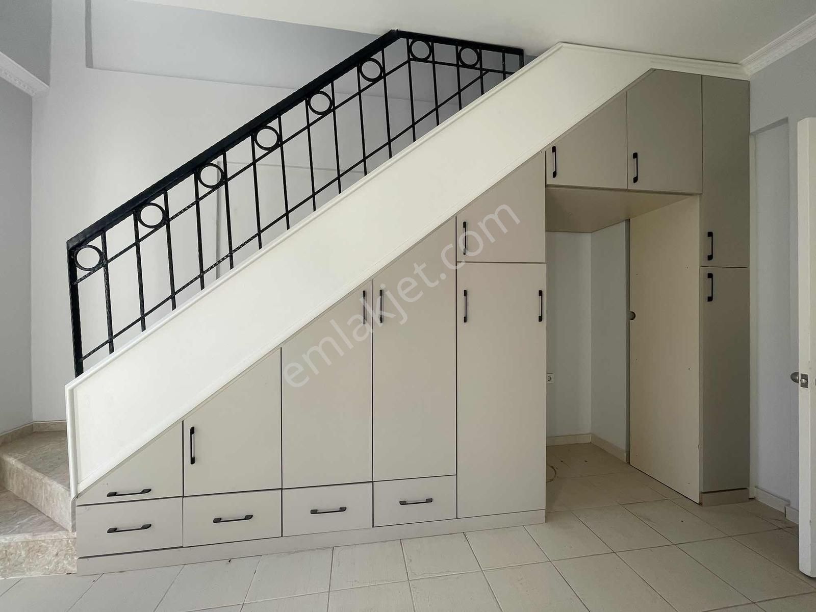 Taşyaka Mahallesi Havuzlu Sitede 3+1 Çatı Dubleks - Görsel 3