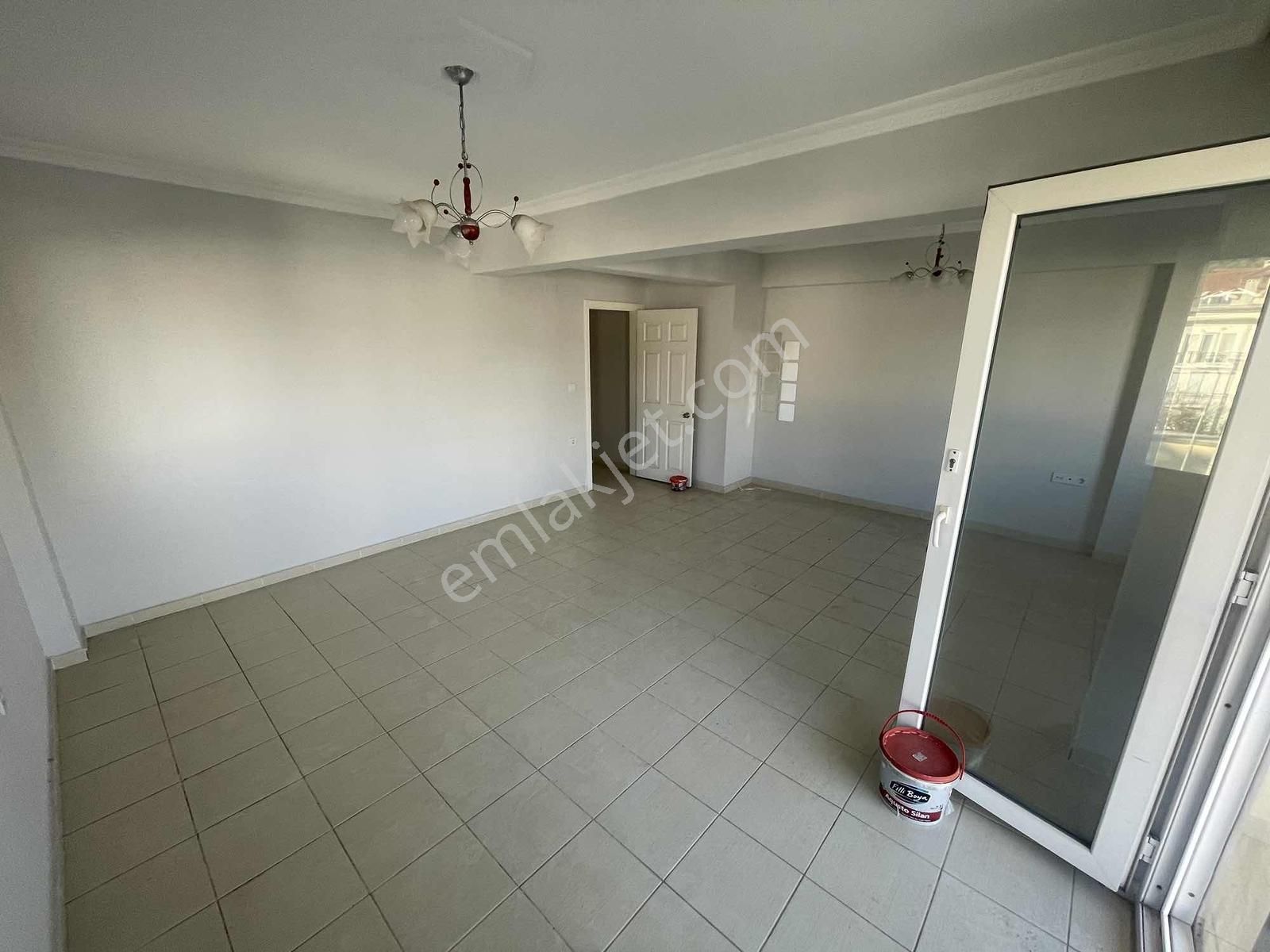 Taşyaka Mahallesi Havuzlu Sitede 3+1 Çatı Dubleks - Görsel 8