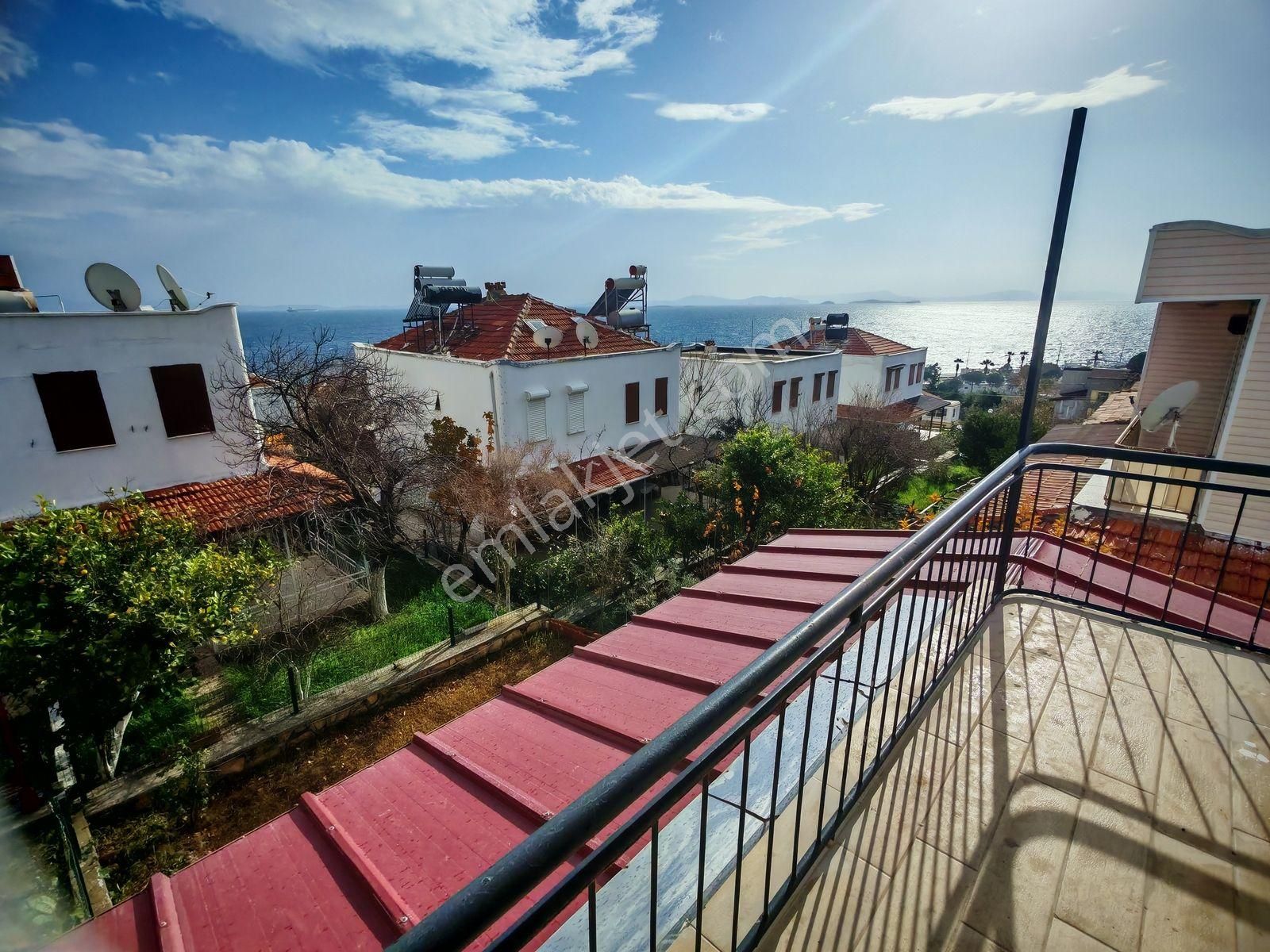 Çandarlıda Muhteşem Deniz Manzaralı 2+1 80 M2 Dubleks Villa - Görsel 2