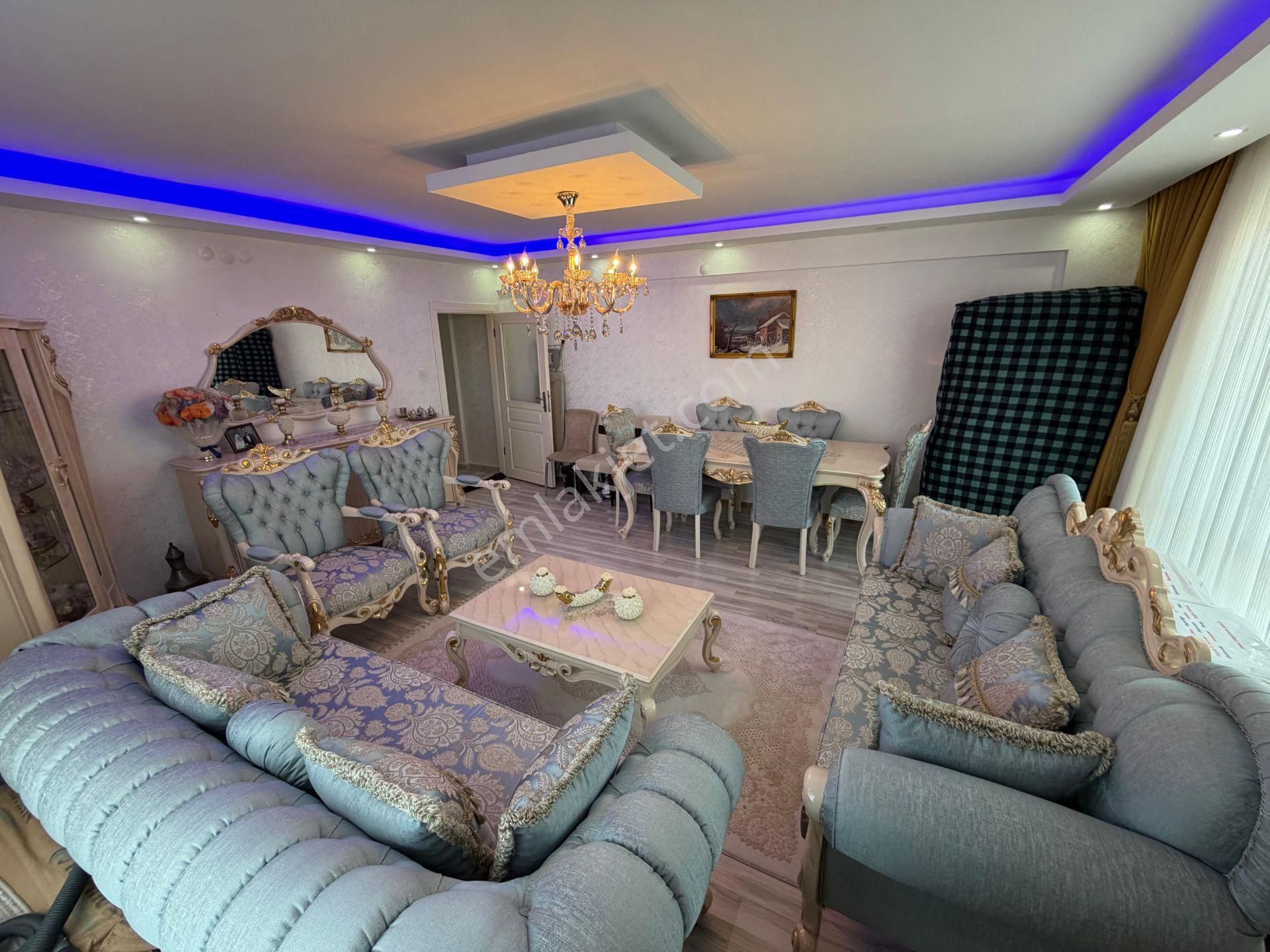 Kaya Grup'dan Cadde Üzerinde Full+full Yapılı 4+1 Dublex - Görsel 23