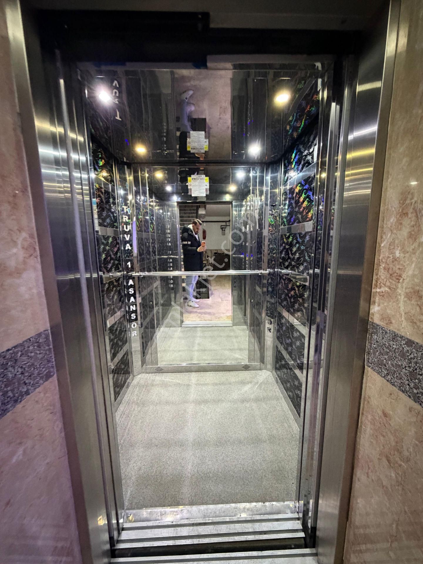 Kaya Grup'dan Cadde Üzerinde Full+full Yapılı 4+1 Dublex - Görsel 3