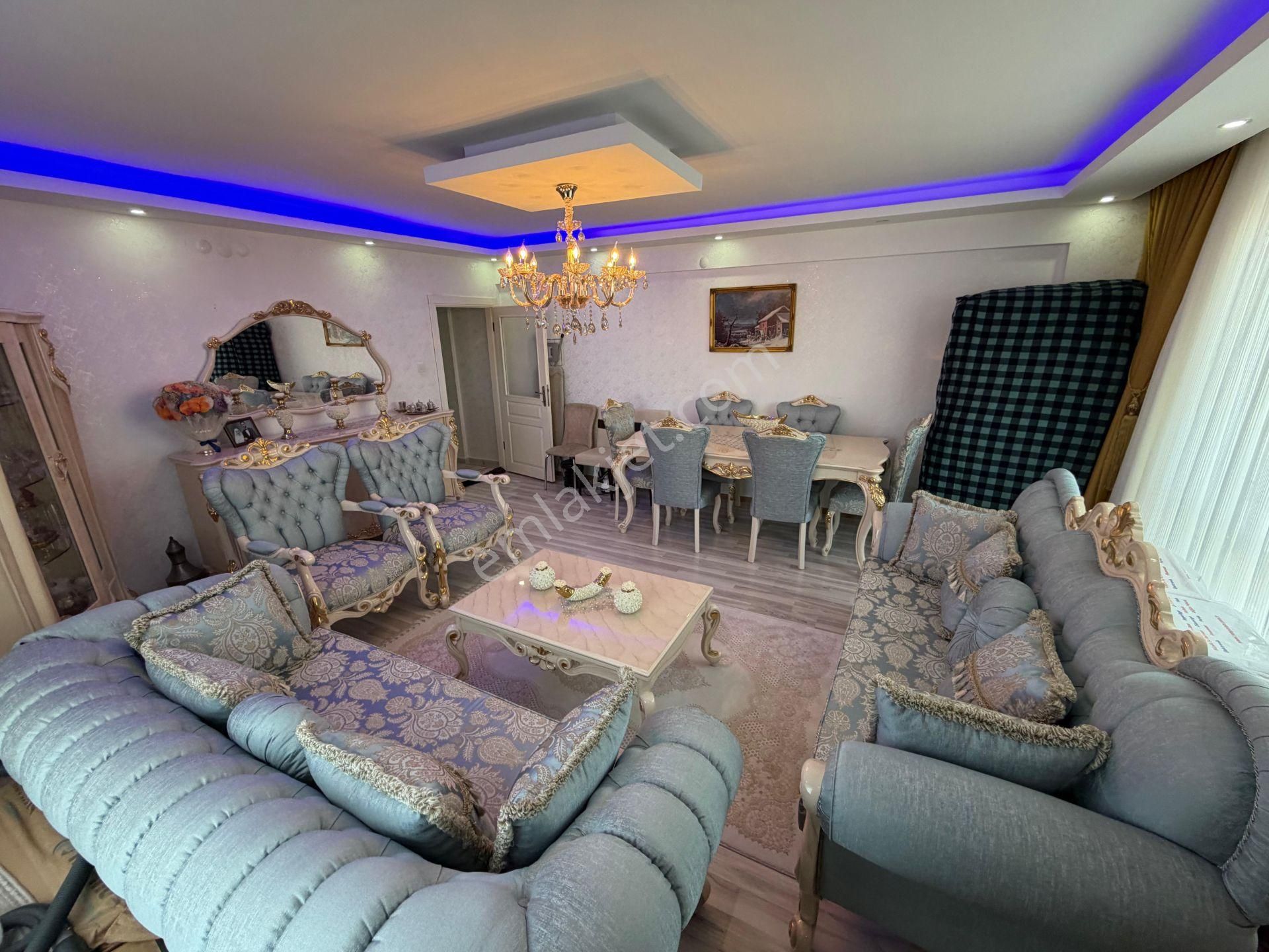 Kaya Grup'dan Cadde Üzerinde Full+full Yapılı 4+1 Dublex - Görsel 24