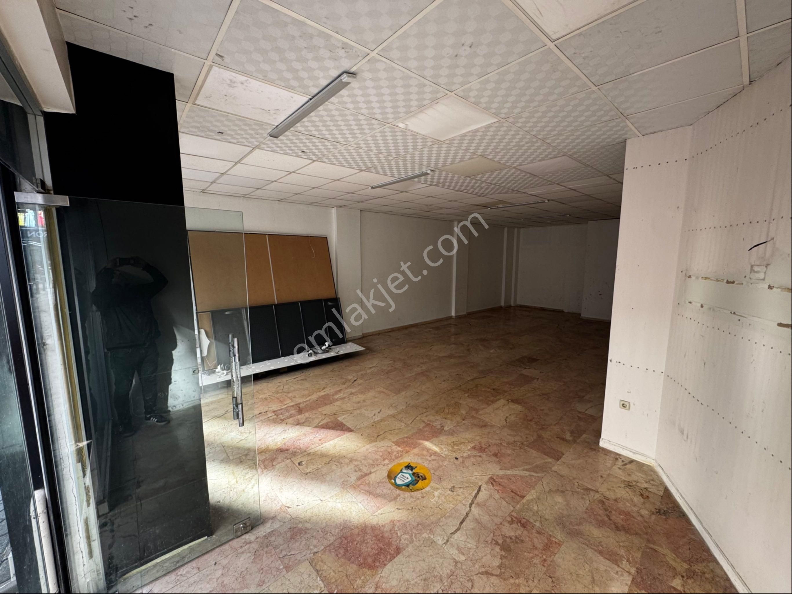 Cebeci Mah 1 Nci Cebeci Caddesinin Köşesi 100 M2 - Görsel 2