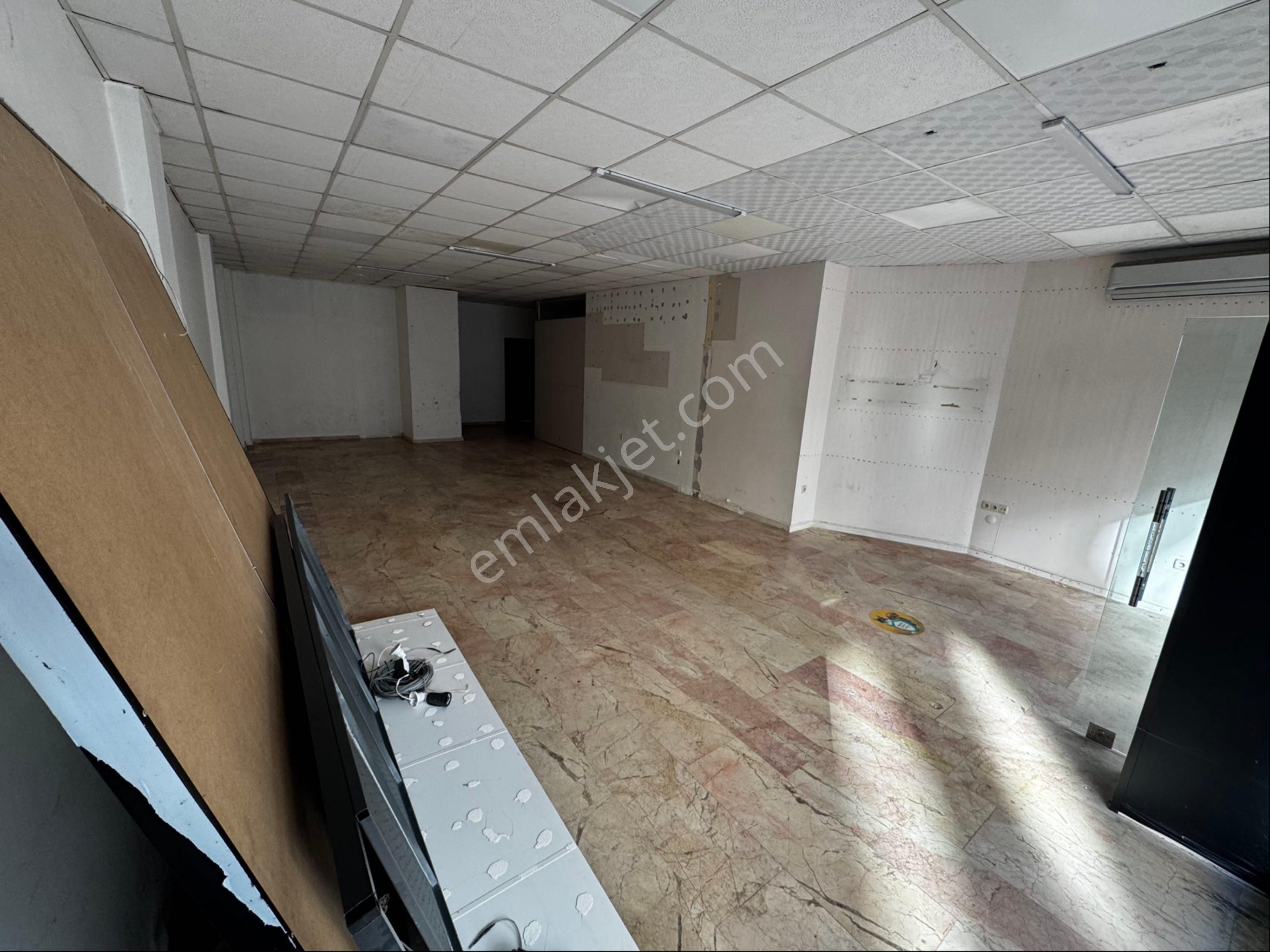 Cebeci Mah 1 Nci Cebeci Caddesinin Köşesi 100 M2 - Görsel 3