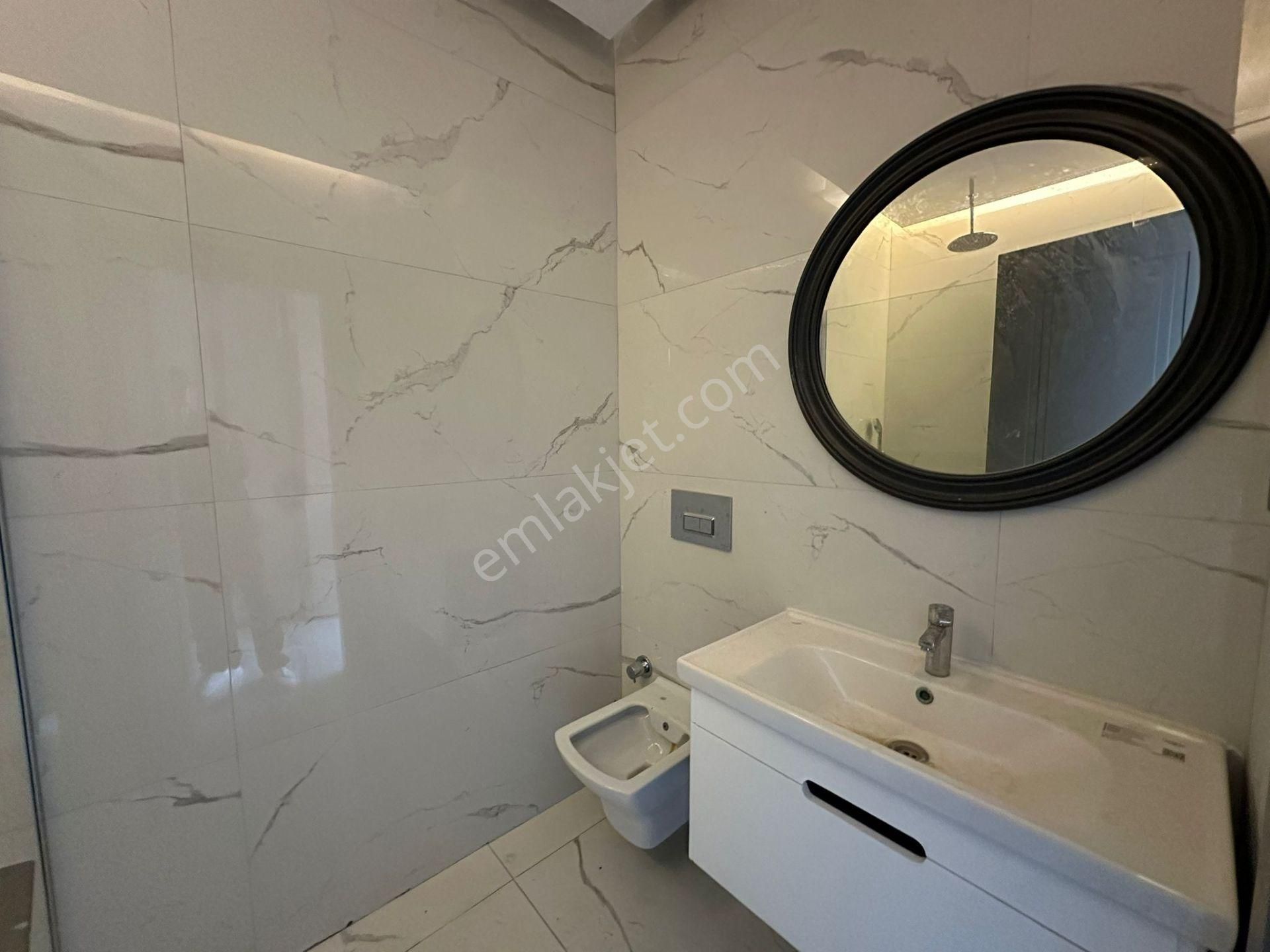 190 M² Bahçe Alanı İle Sıfır 2+1 Daire - Görsel 19