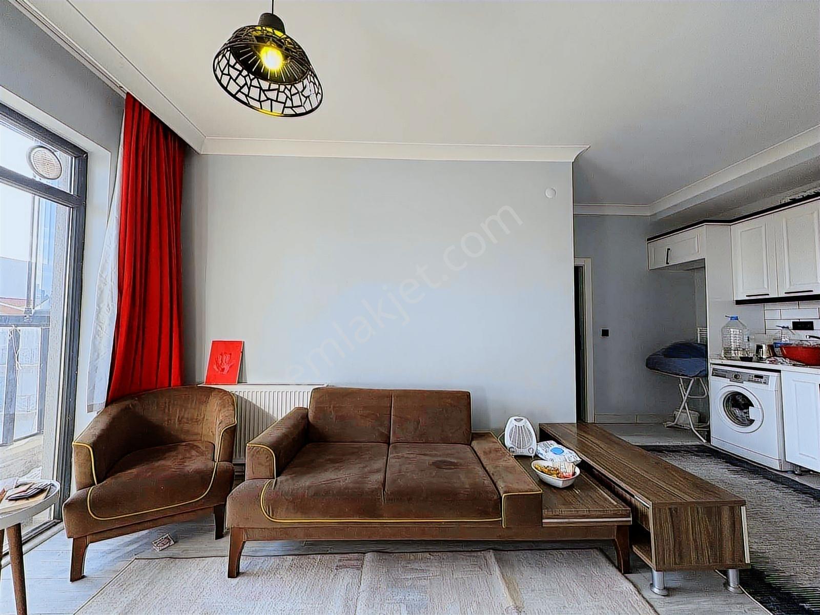 Alaçatı'dan İncek'te Sağlık Ocağı Market Okul Bulvar 1+1 Kiralık - Görsel 17