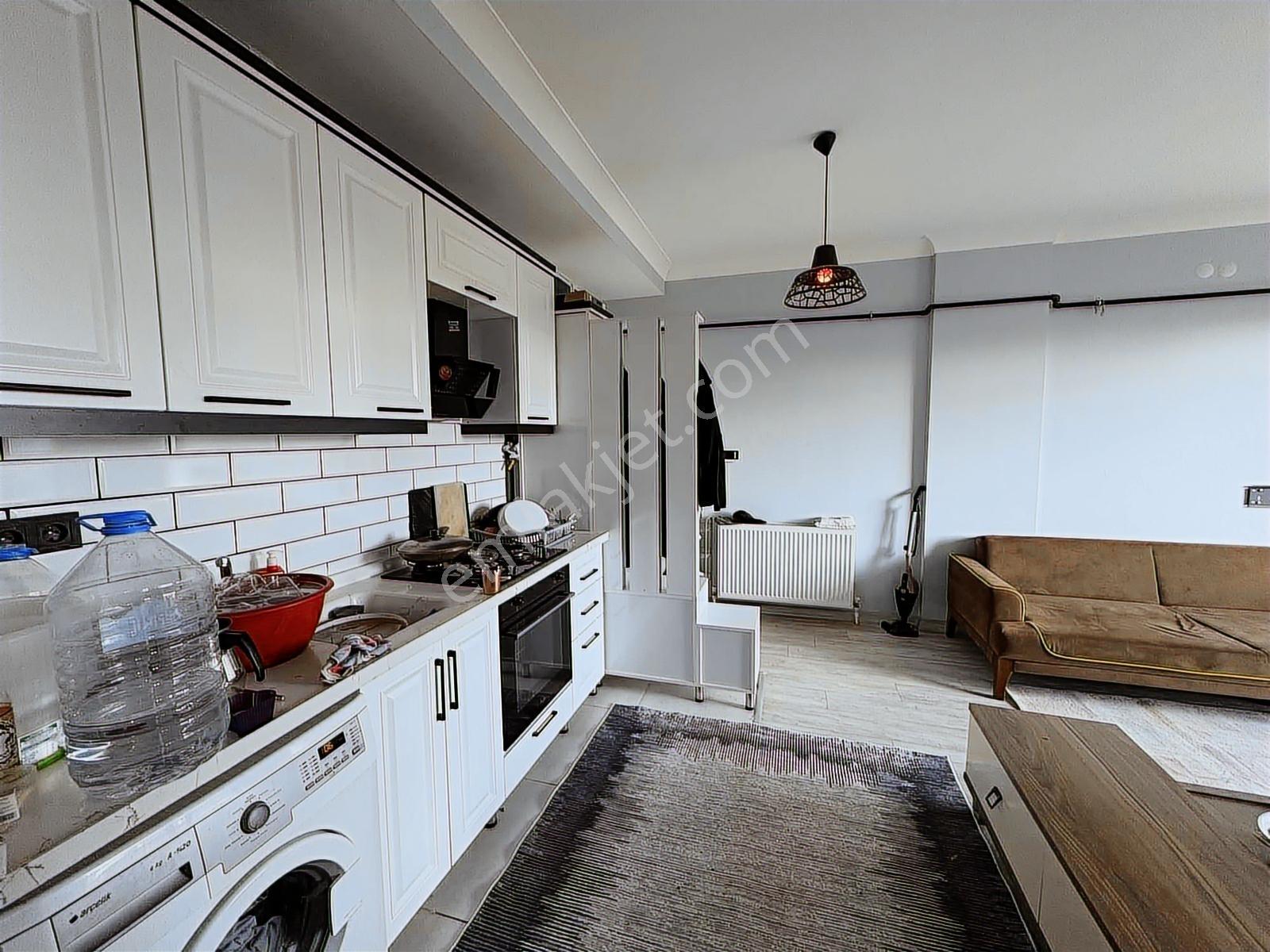 Alaçatı'dan İncek'te Sağlık Ocağı Market Okul Bulvar 1+1 Kiralık - Görsel 19