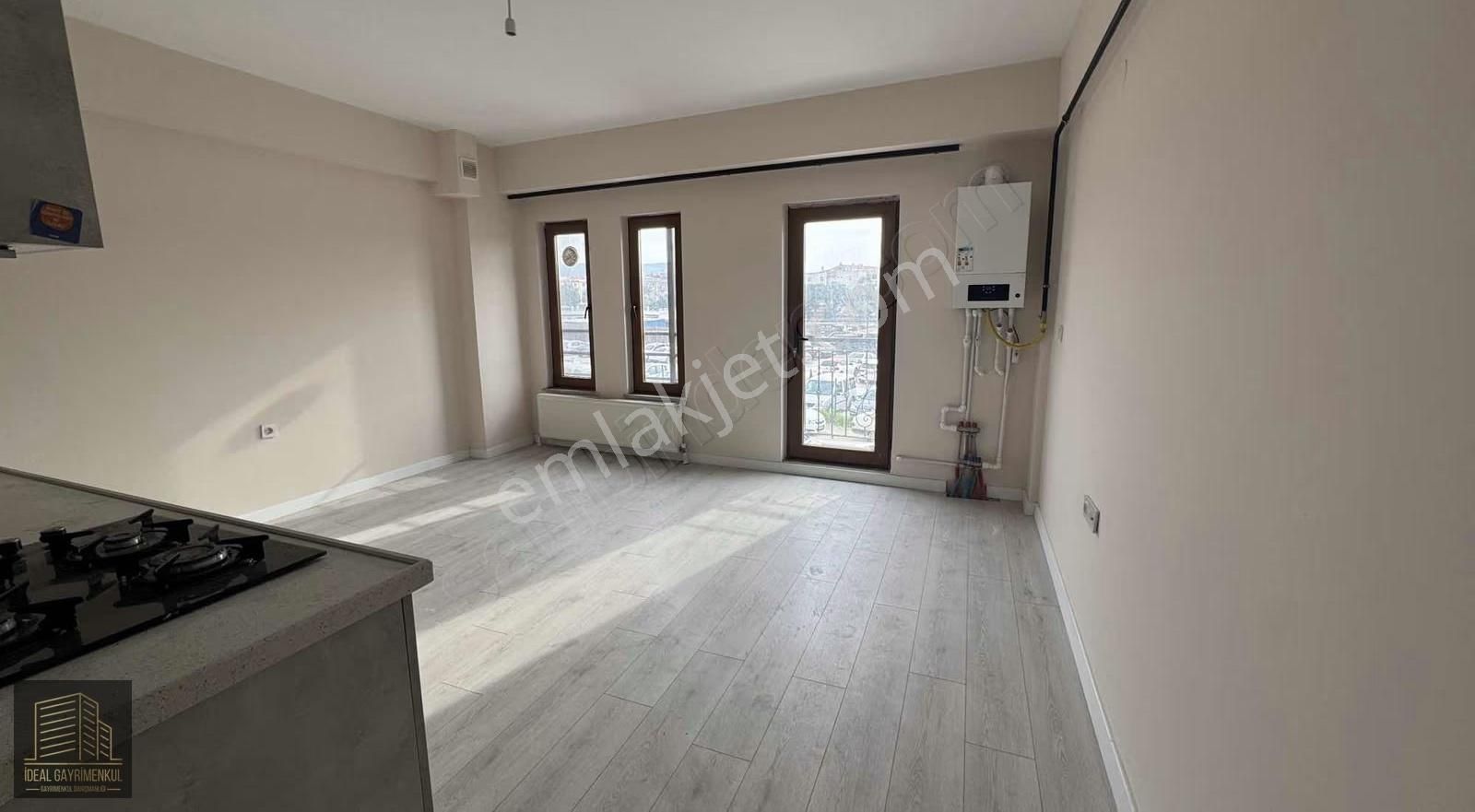 Setboyunda Sarıçay Ve Boğaz Manzaralı 1+1 Kiralık Daire - Görsel 13