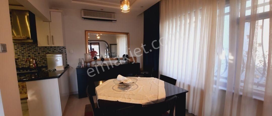 Satılık 5+1 Yeniköy Muhteşem Manzaralı Özel Tasarım Müstakil Ev - Görsel 4