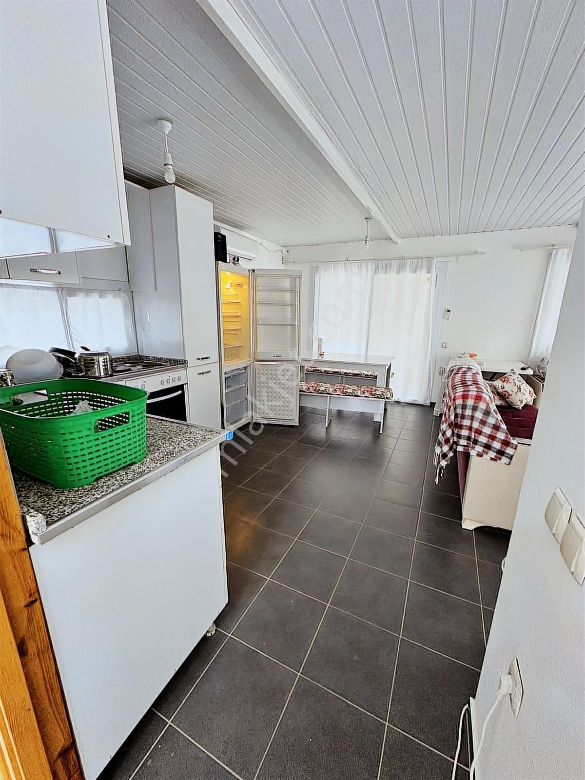 Eksper'den Sahilde Yaşam Başlasın ! Denize Sıfır 180 M2 Dubleks - Görsel 7