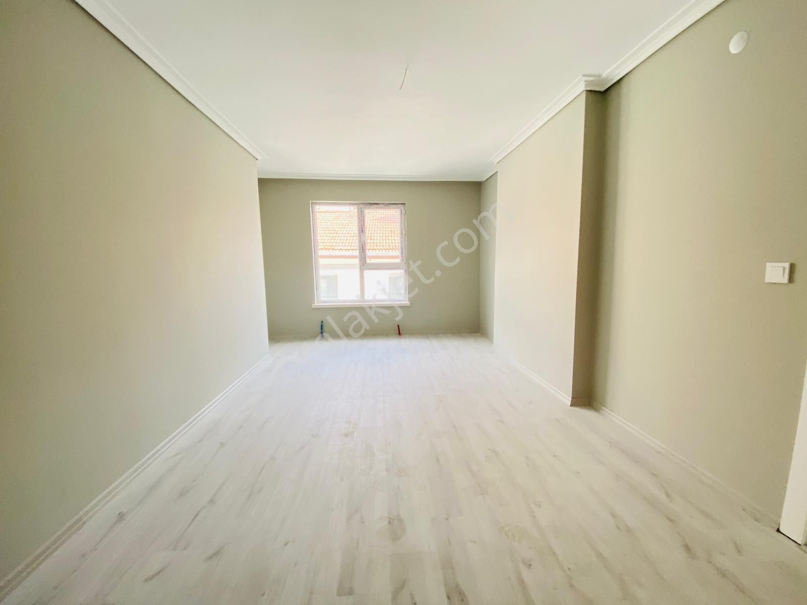 Şahintepe'de Sıfır Binada 6+1 Satılık Dubleks Daire !!! - Görsel 17