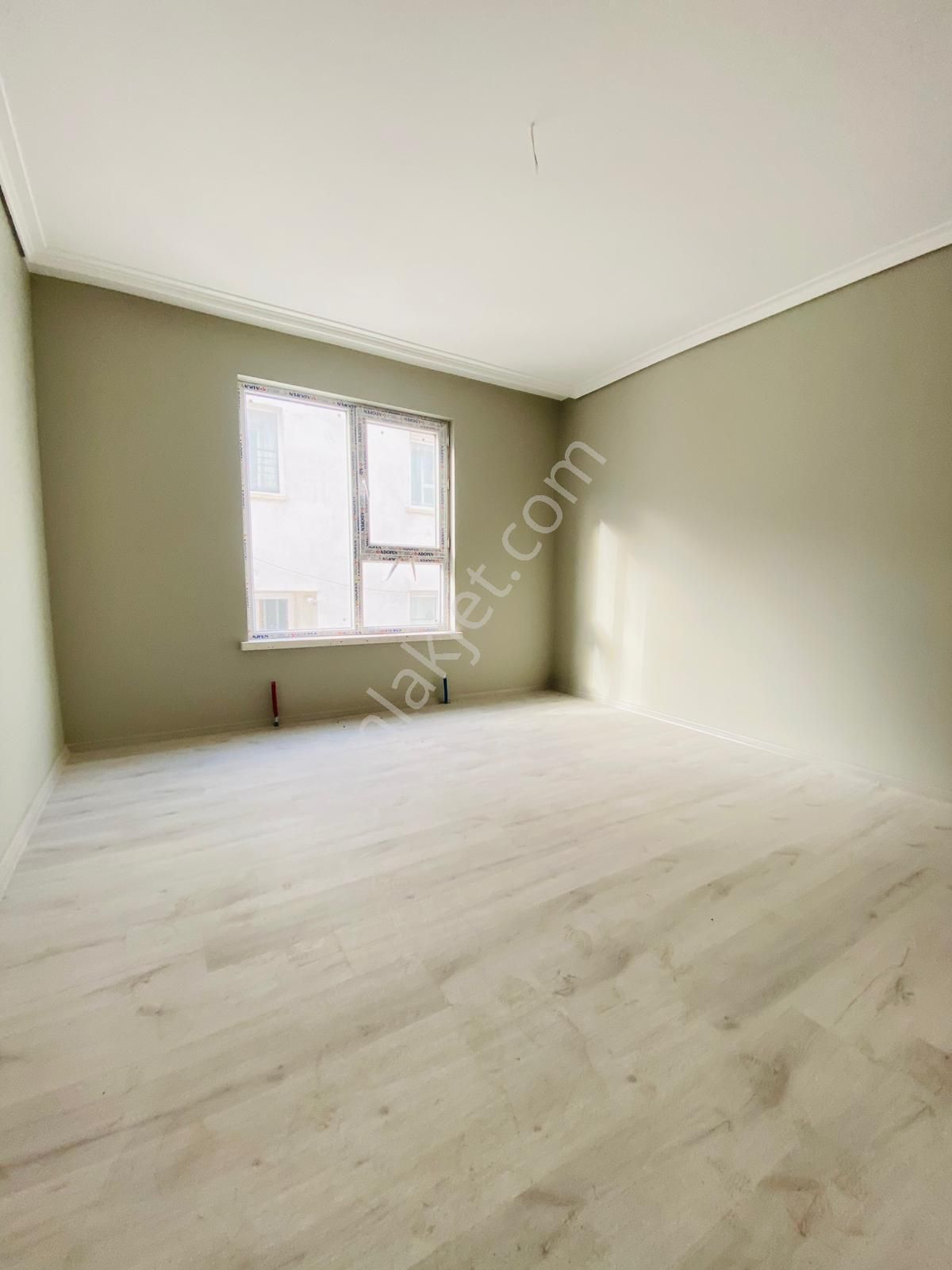 Şahintepe'de Sıfır Binada 6+1 Satılık Dubleks Daire !!! - Görsel 15