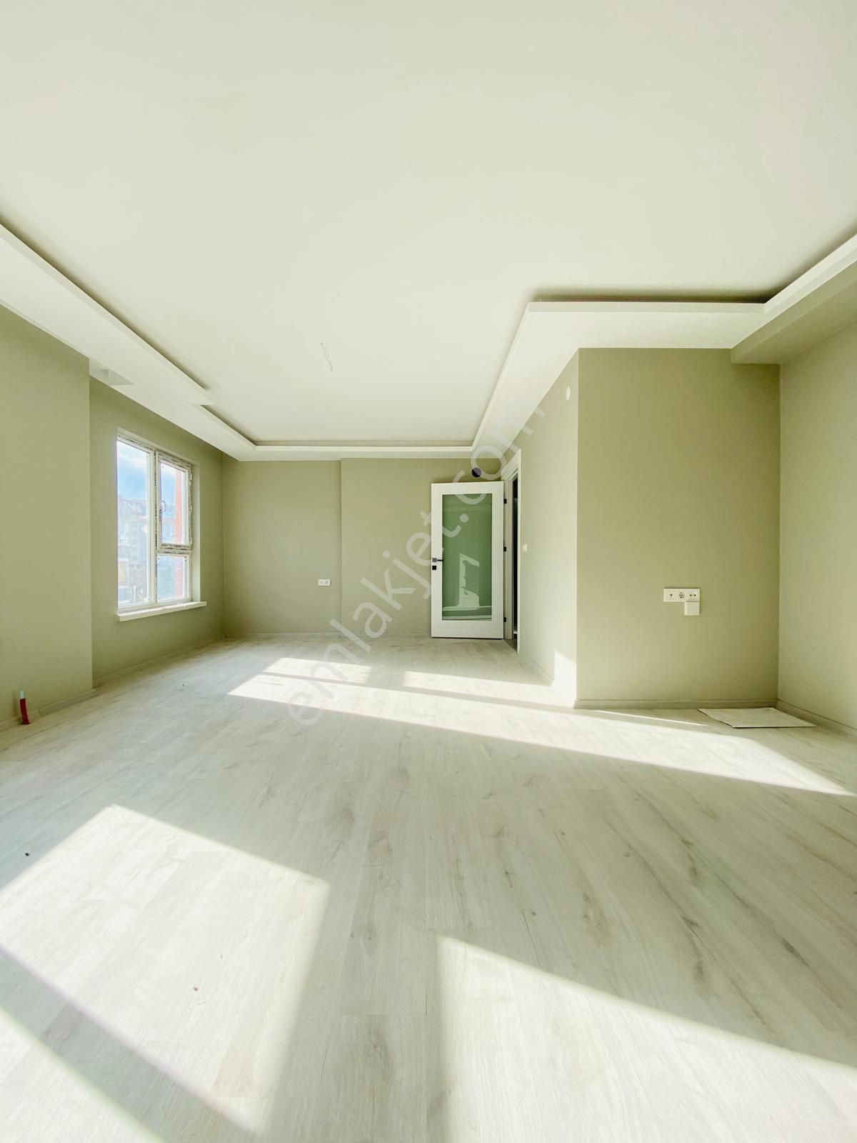 Şahintepe'de Sıfır Binada 6+1 Satılık Dubleks Daire !!! - Görsel 3