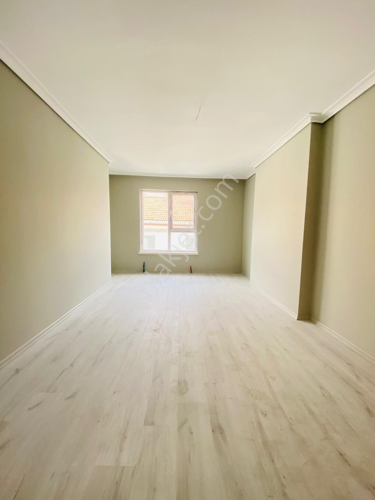 Şahintepe'de Sıfır Binada 6+1 Satılık Dubleks Daire !!! - Görsel 18