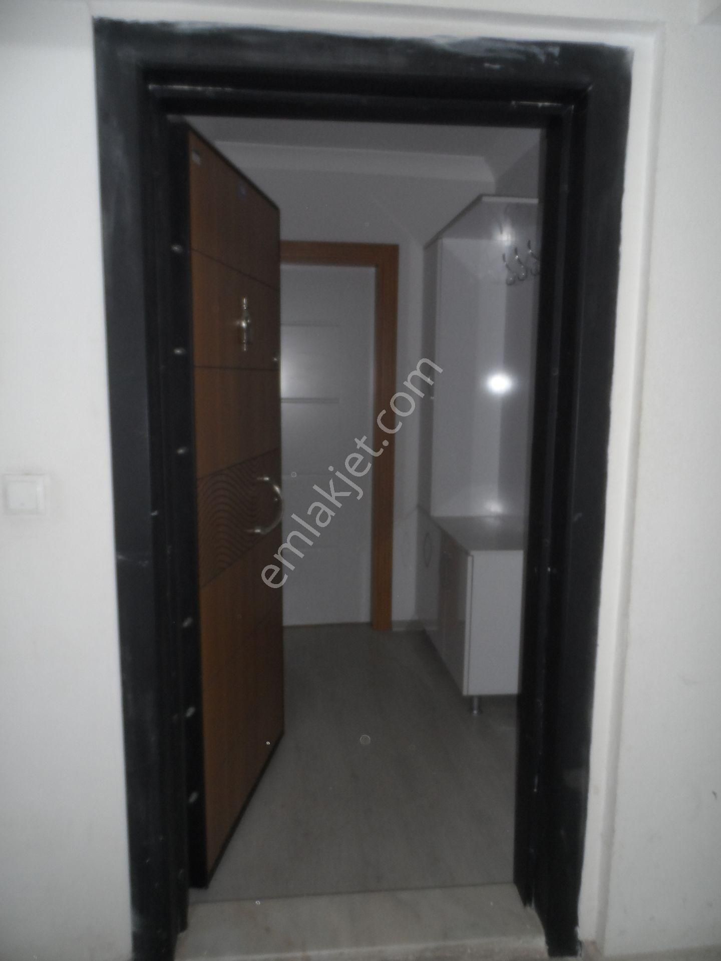 Nazilli Ege Emlak Ofisinden Sümer Mah. Hürriyet Caddesinde 1+1 Satılık Daire - Görsel 5