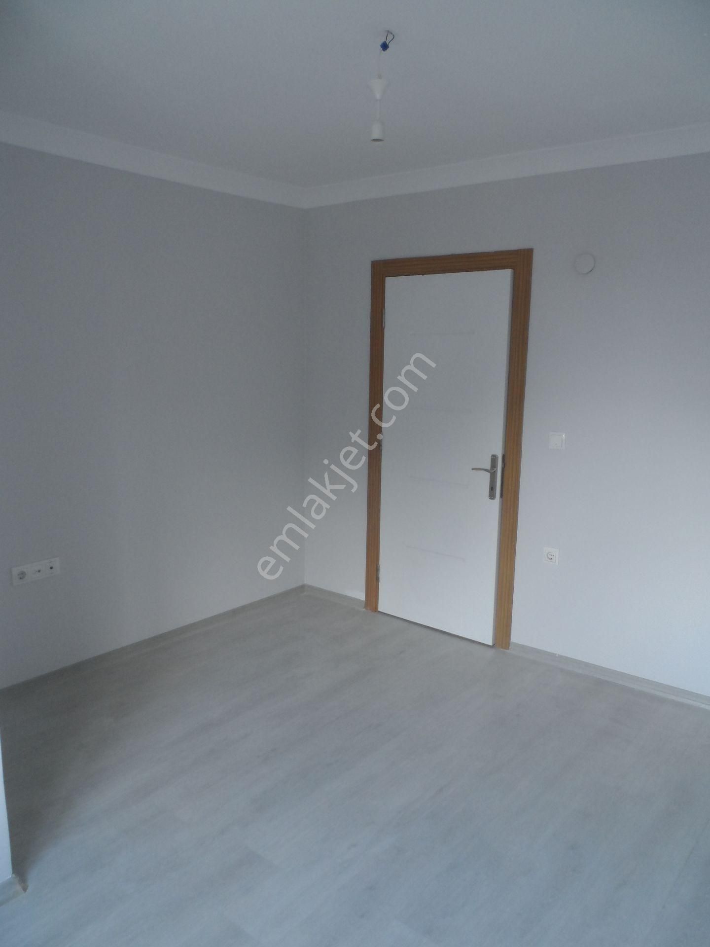 Nazilli Ege Emlak Ofisinden Sümer Mah. Hürriyet Caddesinde 1+1 Satılık Daire - Görsel 18