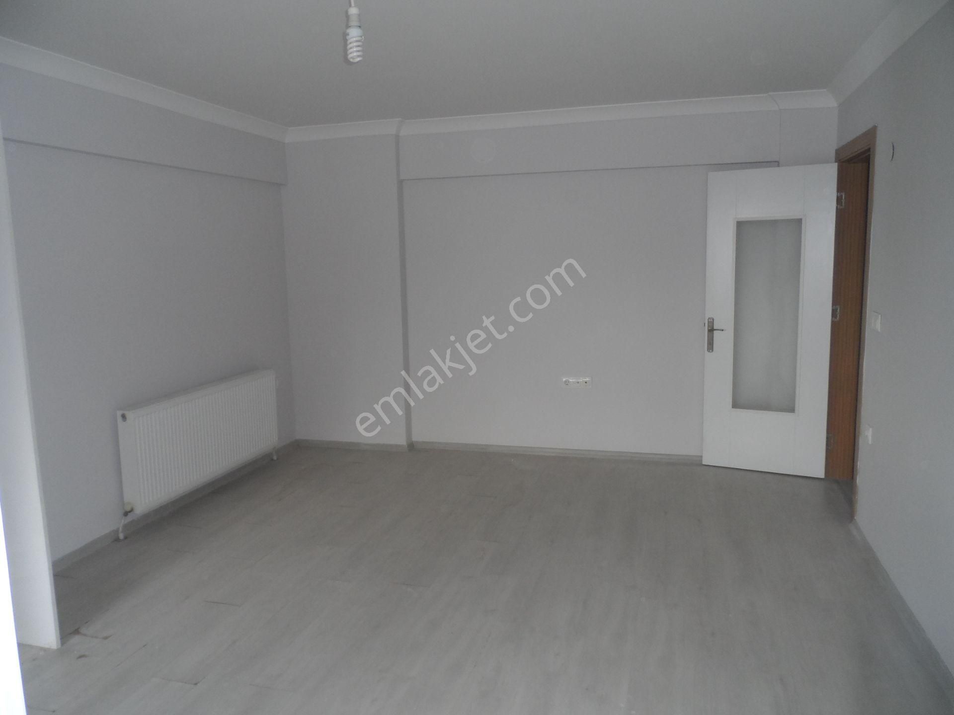 Nazilli Ege Emlak Ofisinden Sümer Mah. Hürriyet Caddesinde 1+1 Satılık Daire - Görsel 11