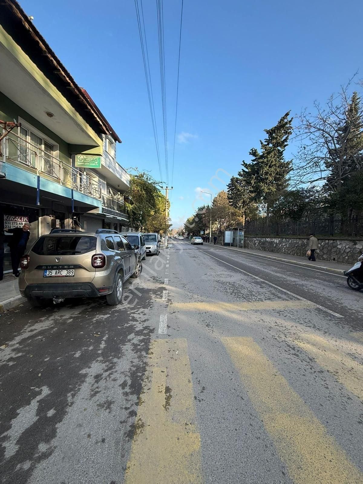 Urla Sanat Sokağına Yakın Yanyana 2 Dükkan Kurumsala Kiralık - Görsel 8