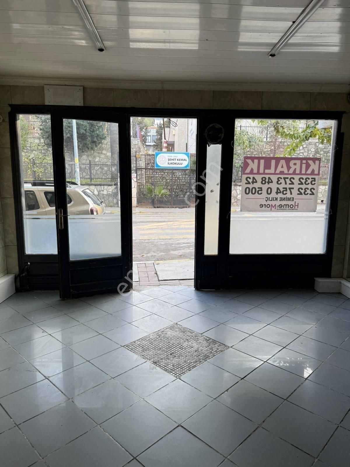 Urla Sanat Sokağına Yakın Yanyana 2 Dükkan Kurumsala Kiralık - Görsel 6