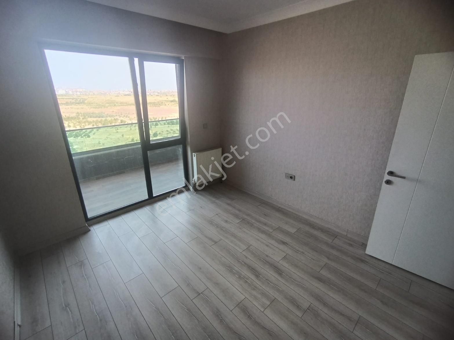 Cumhuriyet Mah İstgatede Metro Yanı Orman Cephe 1+1kiralık Daire - Görsel 14