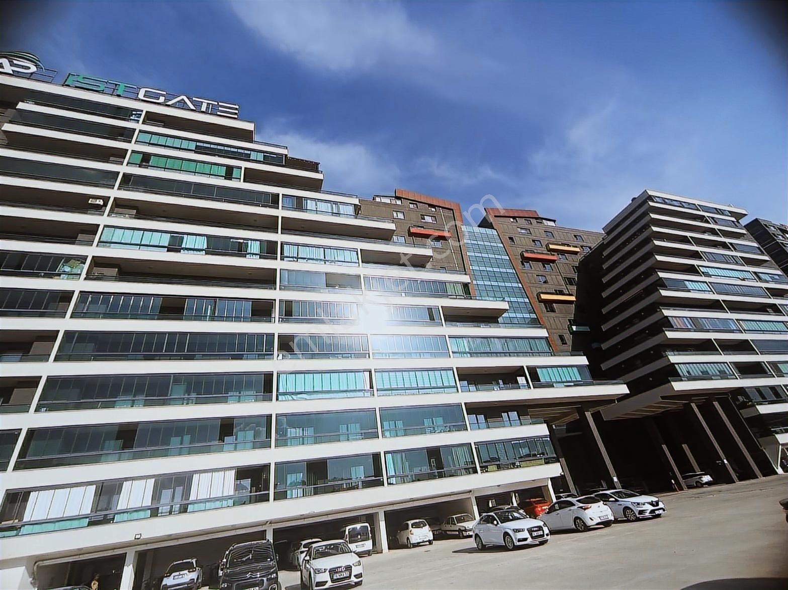 Cumhuriyet Mah İstgatede Metro Yanı Orman Cephe 1+1kiralık Daire - Görsel 7