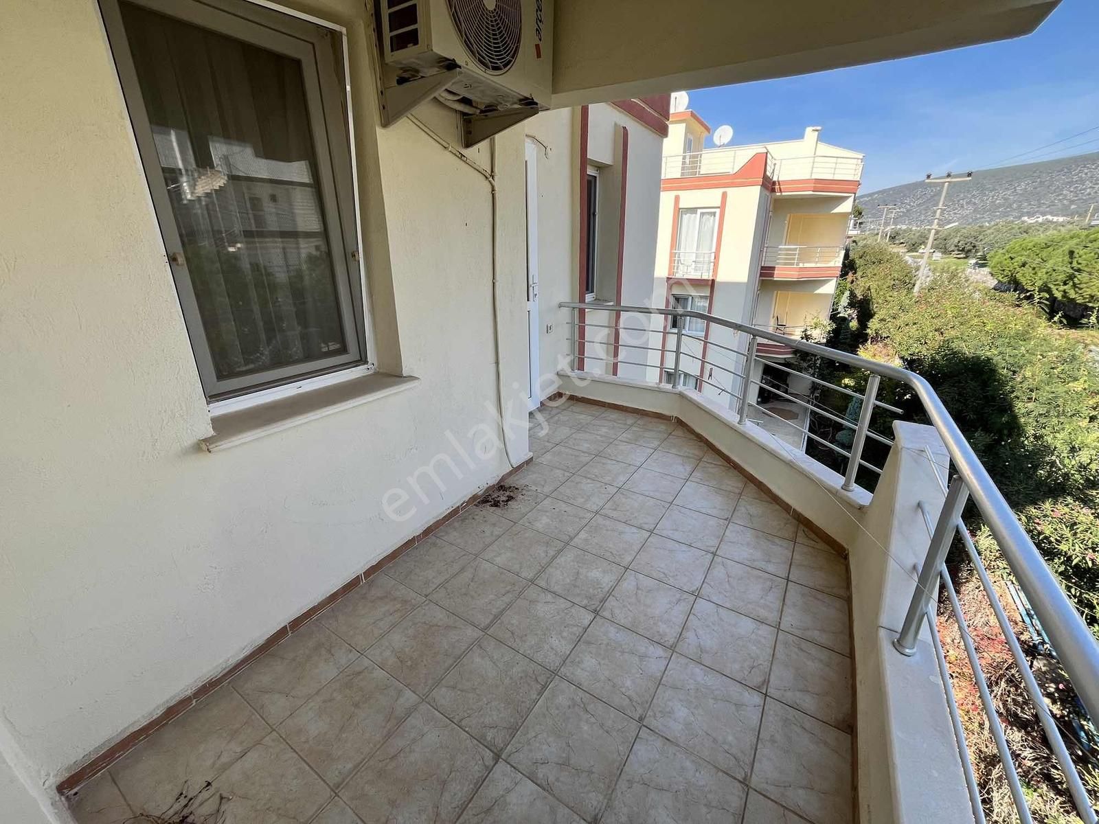 Didim Akbük'te Doğa Manzaralı Merkezi Konumda 4+1 Villa - Görsel 3