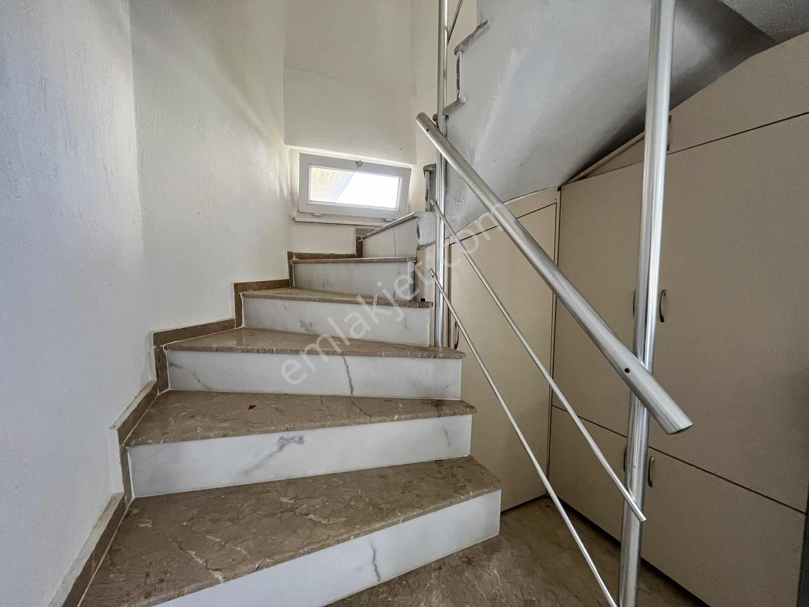 Didim Akbük'te Doğa Manzaralı Merkezi Konumda 4+1 Villa - Görsel 18