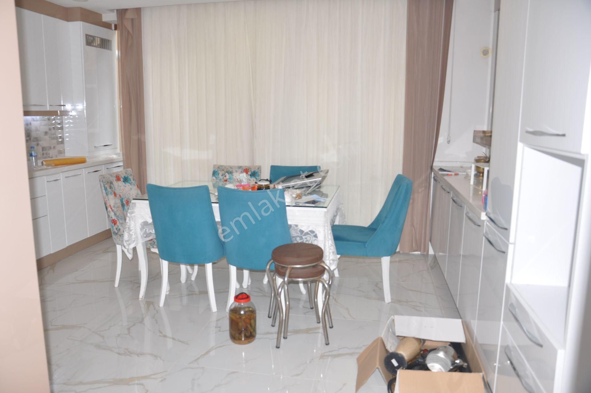 Bahçelievler Medicana Hastanesi Arkası | 4+1 180 M² | Satılık - Görsel 13