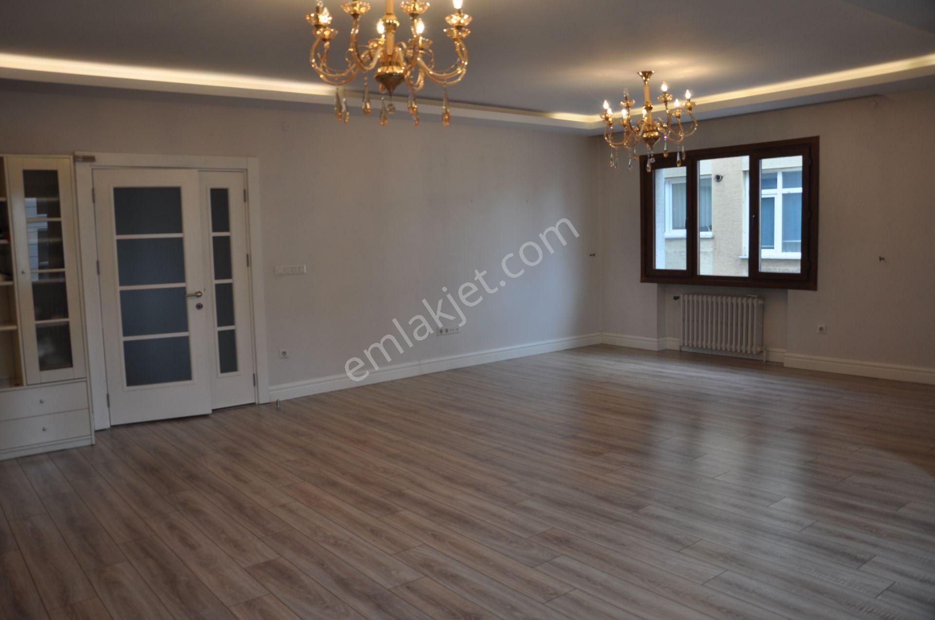 Bahçelievler Medicana Hastanesi Arkası | 4+1 180 M² | Satılık - Görsel 8