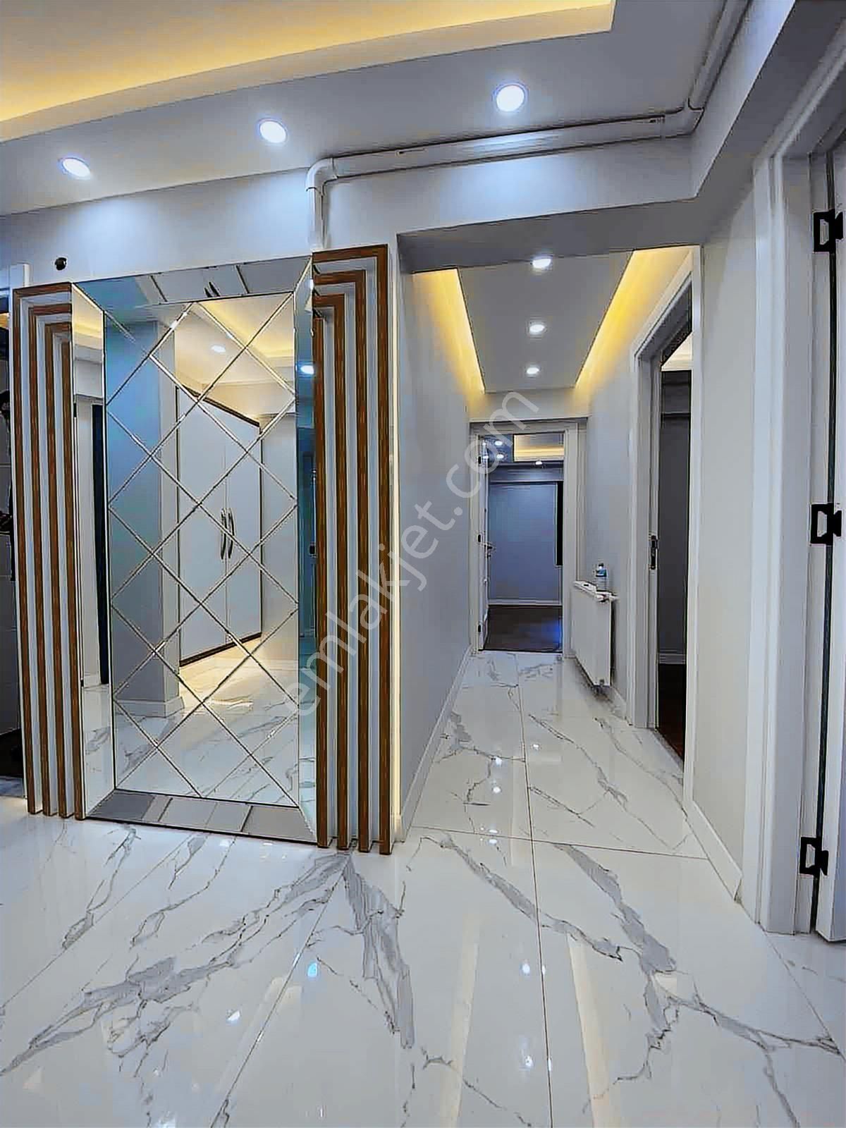 Türker Emlak I 3+1 120m² , Masrafsız , Köşe Konumlu Satılık - Görsel 33