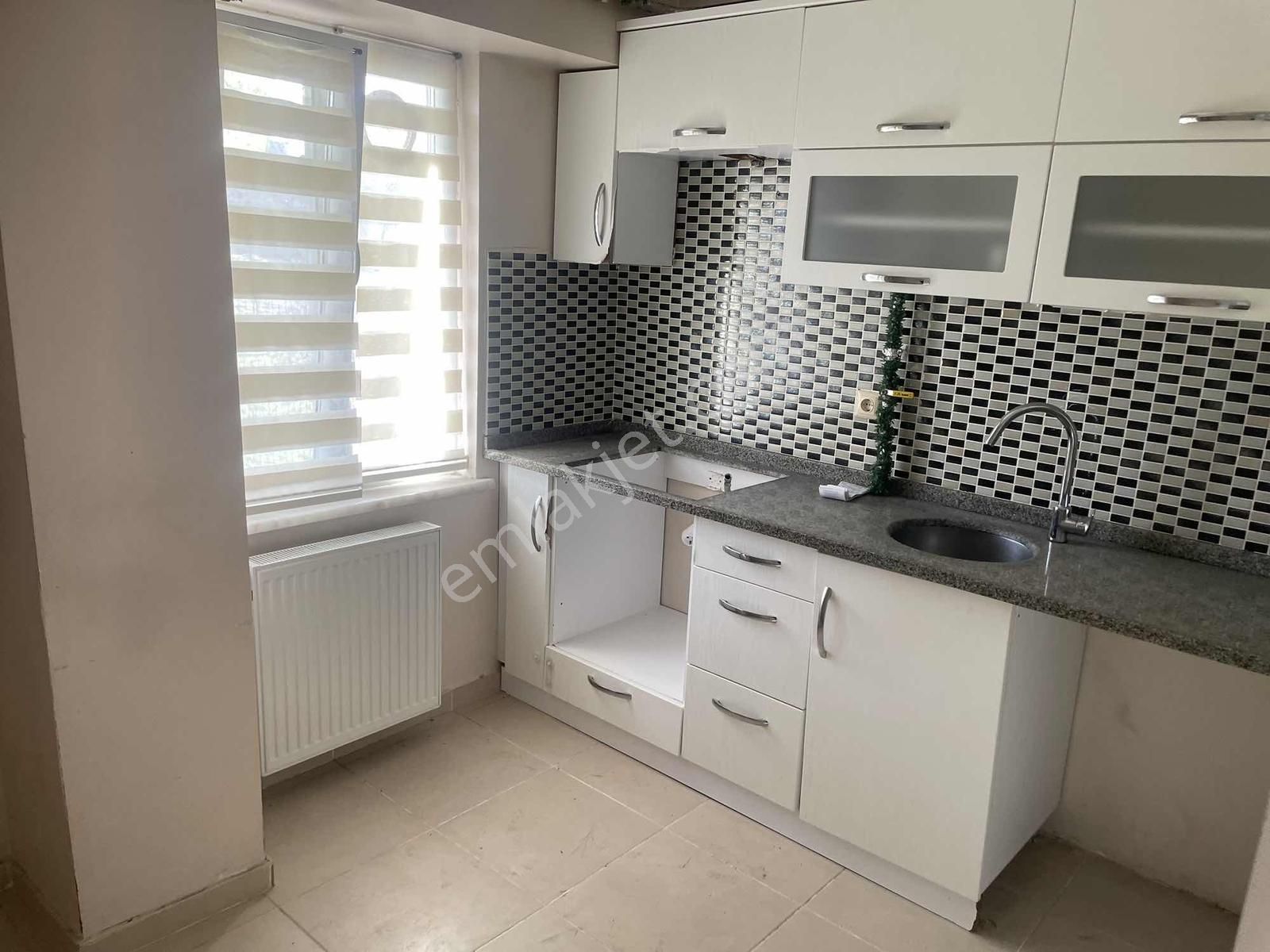 K Terminale Giderken 2 Katlının 1 Katı Çarşıya Yürüme Mesafe - Görsel 22