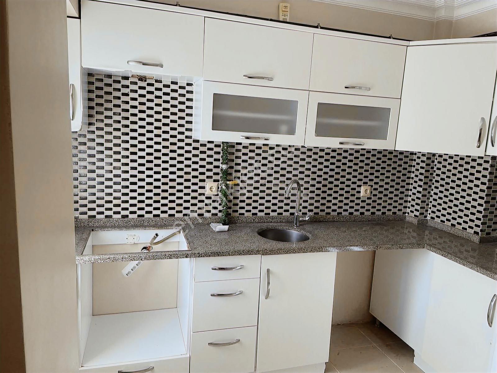 K Terminale Giderken 2 Katlının 1 Katı Çarşıya Yürüme Mesafe - Görsel 11