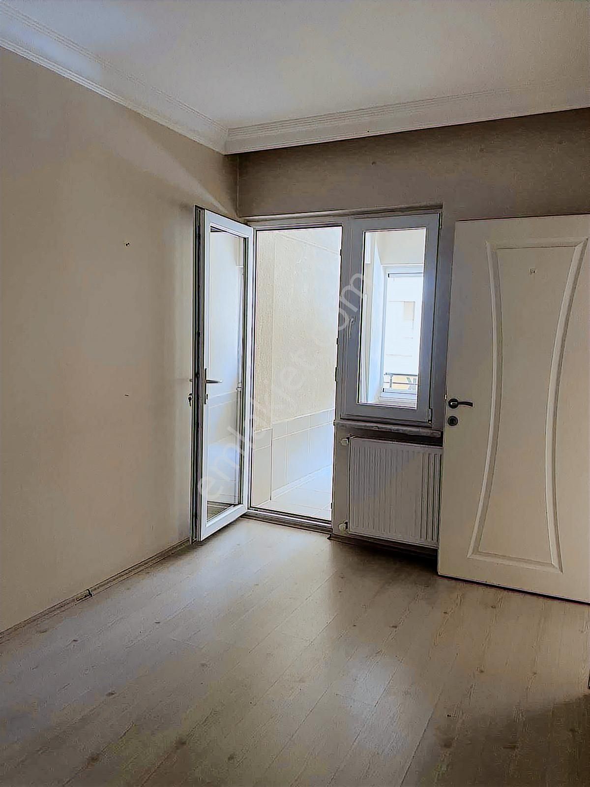 K Terminale Giderken 2 Katlının 1 Katı Çarşıya Yürüme Mesafe - Görsel 2