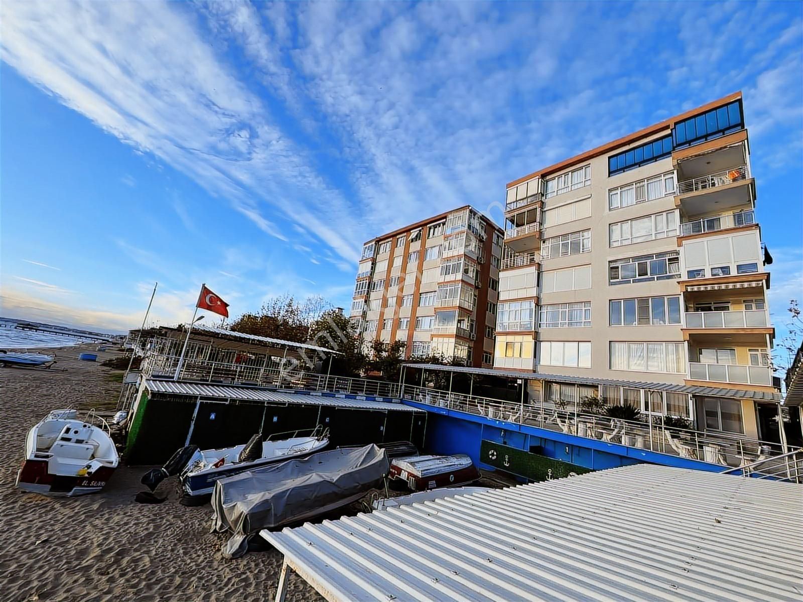 Büyükçekmece Kamiloba'da Denize Sıfır 2+1 Avm'ye Yürüme Mesafesi - Görsel 25