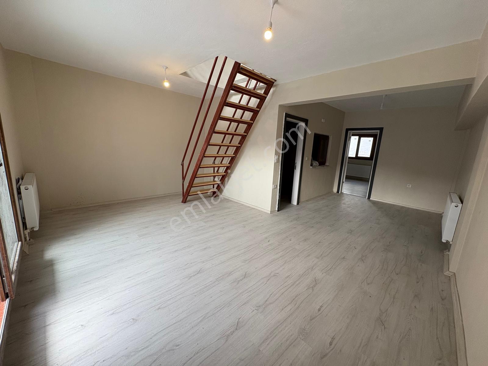 Örnekkentde 4+2 Satılık Bahçesi Olan Dubleks Daire - Görsel 20