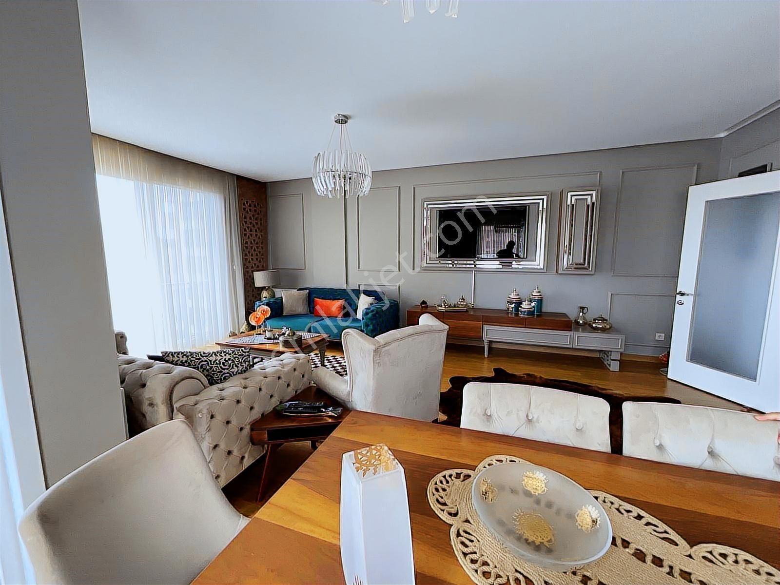 Suadiye'de 3+1 Net 110 M2 Balkonlu Ebv Banyolu İskanlı - Görsel 8