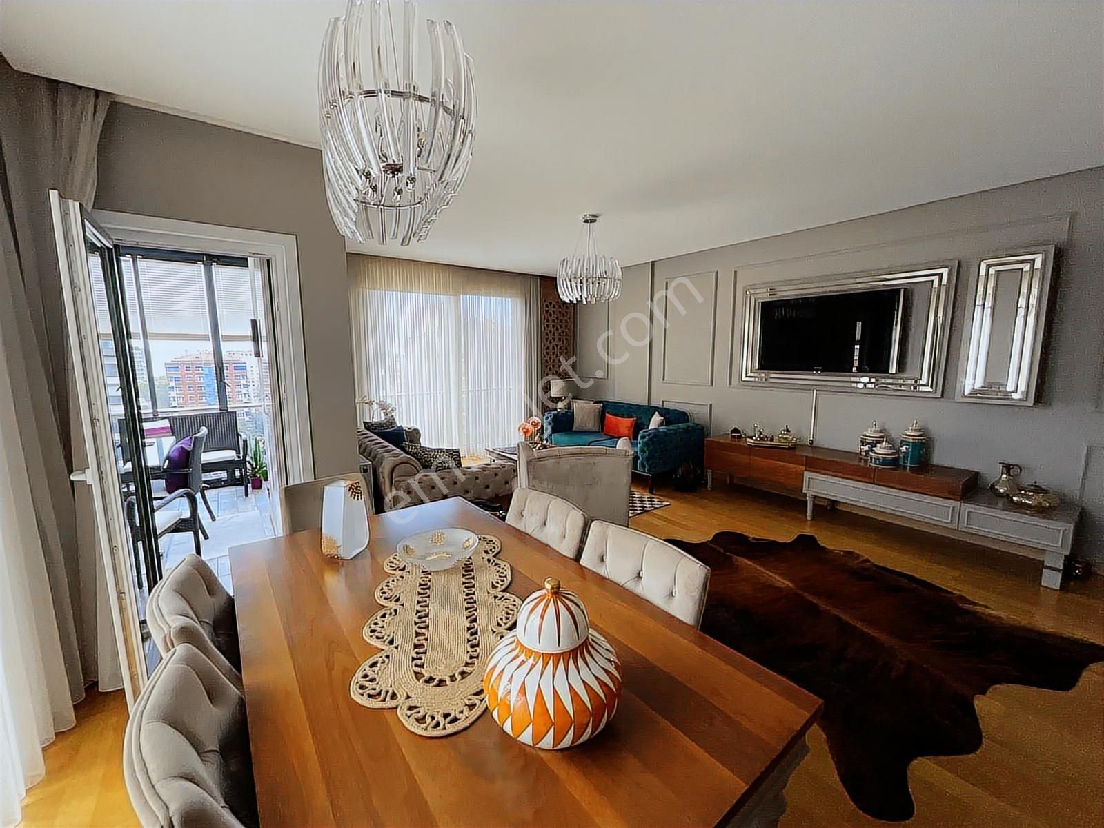 Suadiye'de 3+1 Net 110 M2 Balkonlu Ebv Banyolu İskanlı - Görsel 2