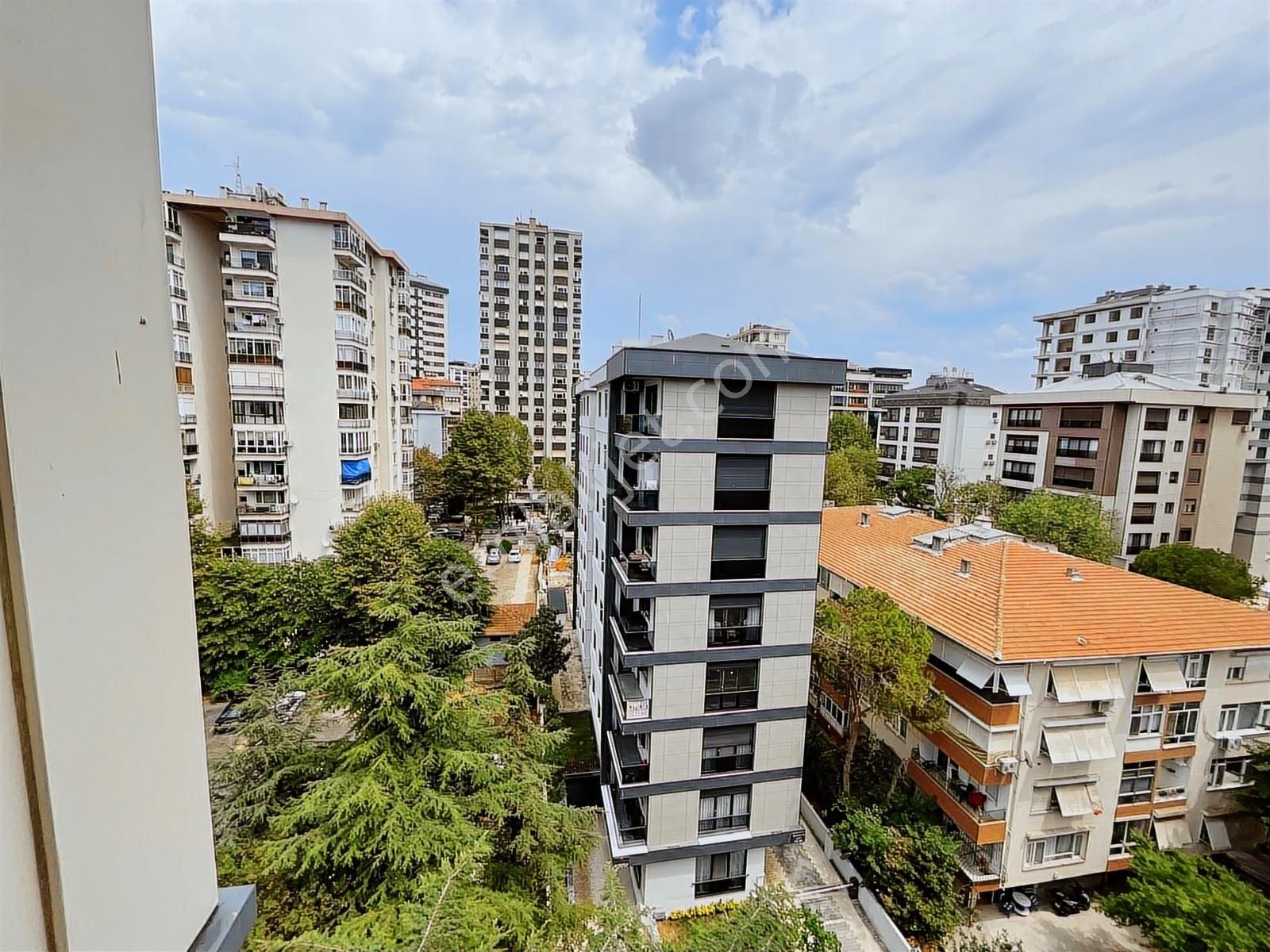Suadiye'de 3+1 Net 110 M2 Balkonlu Ebv Banyolu İskanlı - Görsel 21